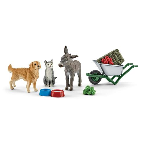 Schleich Farm World - Feeding on the Farm